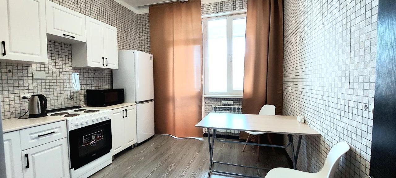 Appartamento Аэропорт 15 Минут Экспо Бульвар Akmola Esterno foto